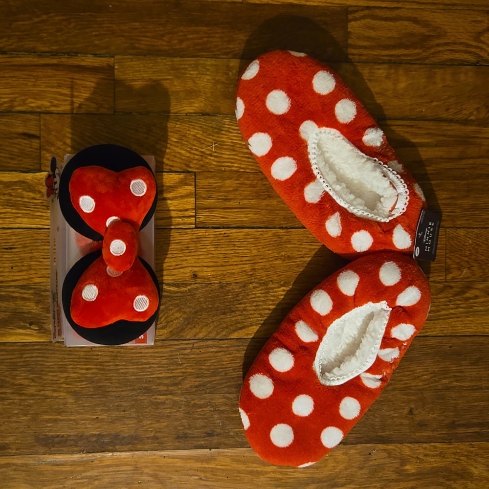 Minnie Mouse Spa Headband With Matching Slippers for Women
